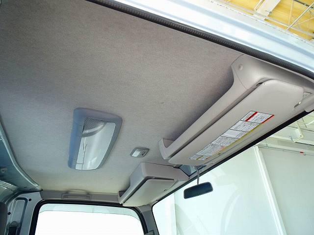 いすゞ エルフ 小型 車載専用車 2RG-NPR88AN(96059) 14枚目