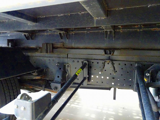 いすゞ エルフ 小型 車載専用車 2RG-NPR88AN(96059) 42枚目