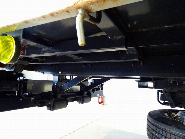 いすゞ エルフ 小型 車載専用車 2RG-NPR88AN(96059) 43枚目