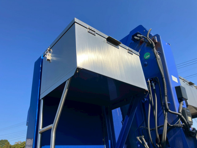 三菱ふそう スーパーグレート 大型 クレーン付き 2PG-FV70HY(96062) 28枚目