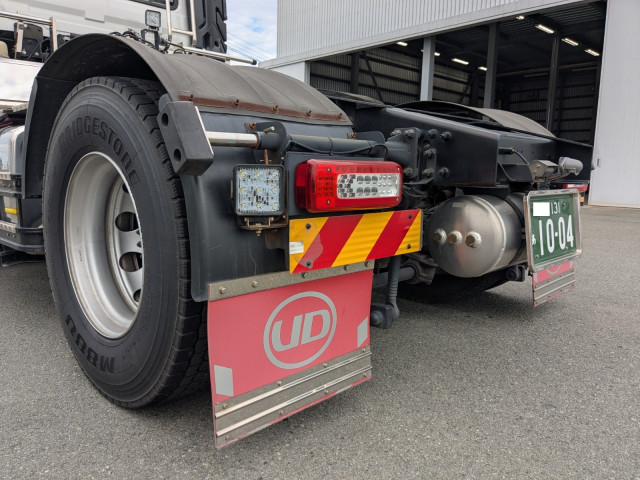 UDトラックス（日産） クオン 大型 トラクタ（シングル） 2RG-GK5DAB(96064) 6枚目