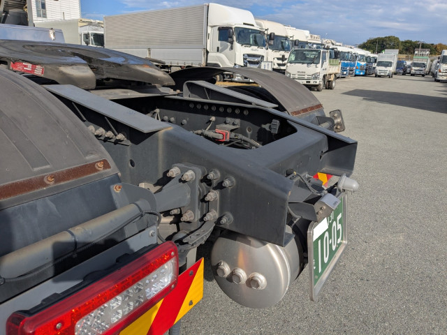 UDトラックス（日産） クオン 大型 トラクタ（シングル） 2RG-GK5DAB(96065) 9枚目