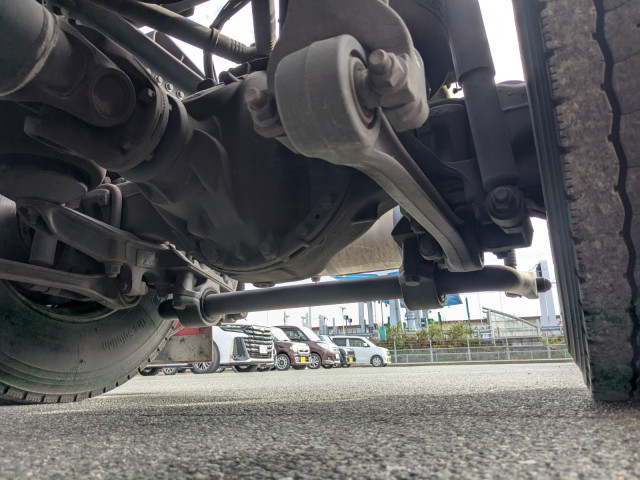 UDトラックス（日産） クオン 大型 トラクタ（シングル） 2RG-GK5DAB(96065) 10枚目