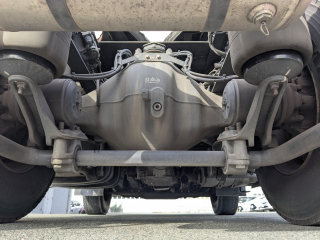 UDトラックス（日産） クオン 大型 トラクタ（シングル） 2RG-GK5DAB(96065) 12枚目