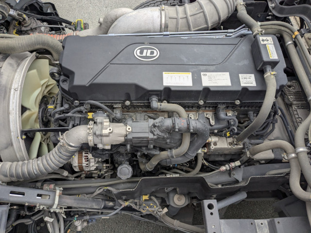 UDトラックス（日産） クオン 大型 トラクタ（シングル） 2RG-GK5DAB(96064) 28枚目