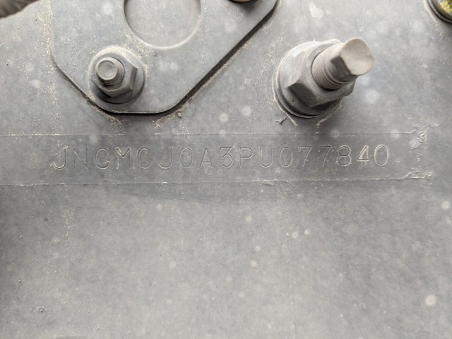 UDトラックス（日産） クオン 大型 トラクタ（シングル） 2RG-GK5DAB(96064) 30枚目