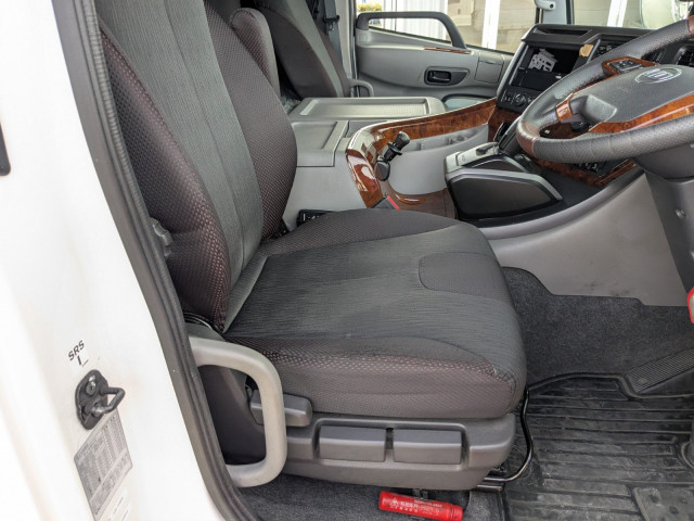 UDトラックス（日産） クオン 大型 トラクタ（シングル） 2RG-GK5DAB(96065) 26枚目