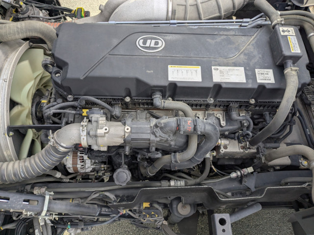 UDトラックス（日産） クオン 大型 トラクタ（シングル） 2RG-GK5DAB(96065) 27枚目