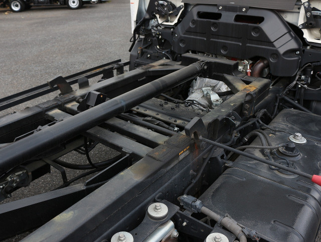 日野 デュトロ 小型 車載専用車 2RG-XZU722M(96066) 27枚目