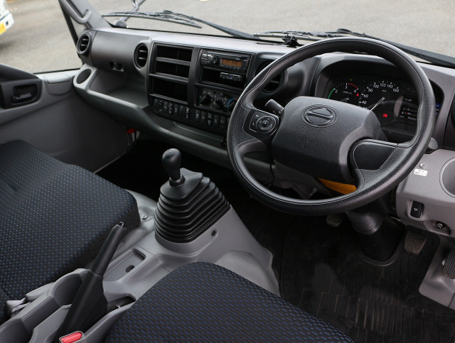 日野 デュトロ 小型 車載専用車 2RG-XZU722M(96066) 36枚目