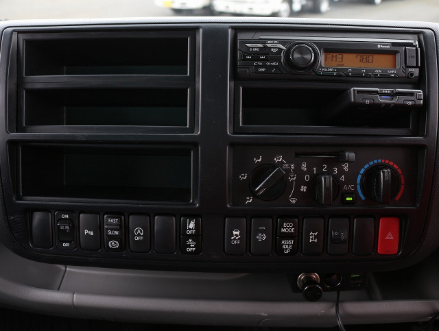 日野 デュトロ 小型 車載専用車 2RG-XZU722M(96066) 42枚目