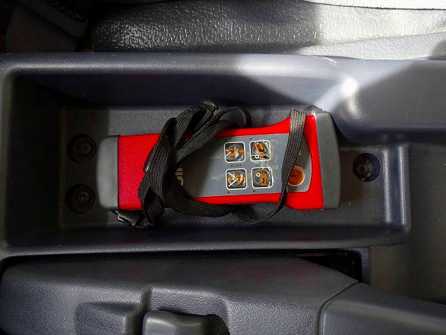 いすゞ エルフ 小型 車載専用車 2RG-NPR88AN(96068) 14枚目