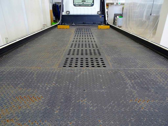 いすゞ エルフ 小型 車載専用車 2RG-NPR88AN(96068) 21枚目