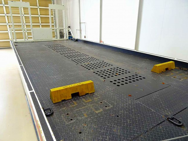 いすゞ エルフ 小型 車載専用車 2RG-NPR88AN(96068) 25枚目