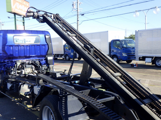 三菱ふそう キャンター 小型 車載専用車 2PG-FEB80(96070) 19枚目