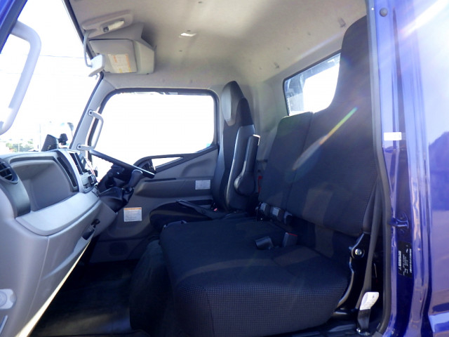 三菱ふそう キャンター 小型 車載専用車 2PG-FEB80(96070) 23枚目