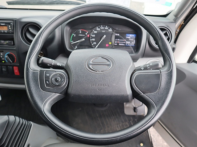 日野 デュトロ 小型 平ボディ 2RG-XZU710M(96073) 4枚目