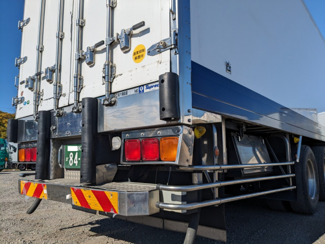 三菱ふそう スーパーグレート 大型 冷凍冷蔵バン 2PG-FU74HZ(96074) 7枚目