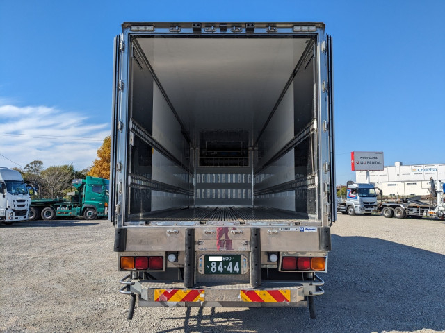 三菱ふそう スーパーグレート 大型 冷凍冷蔵バン 2PG-FU74HZ(96074) 9枚目