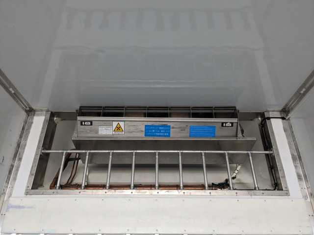 三菱ふそう スーパーグレート 大型 冷凍冷蔵バン 2PG-FU74HZ(96074) 15枚目