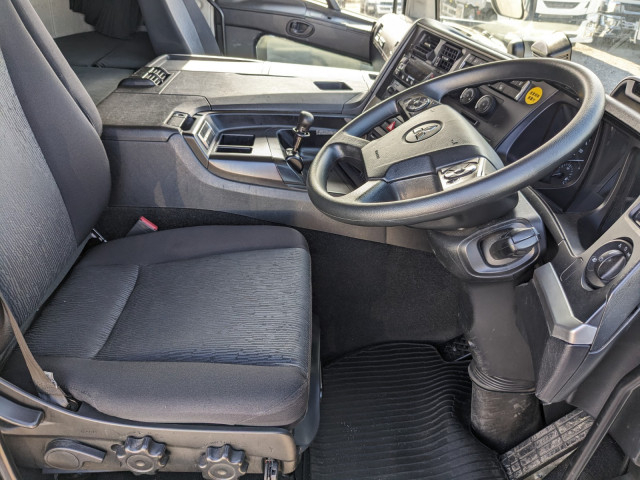 三菱ふそう スーパーグレート 大型 冷凍冷蔵バン 2PG-FU74HZ(96074) 38枚目