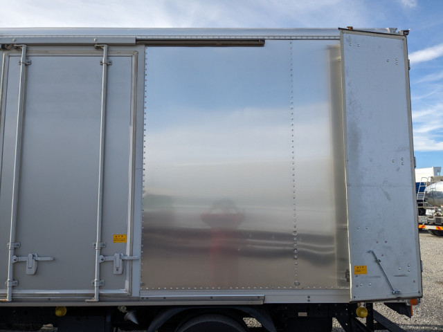 三菱ふそう キャンター 小型 アルミバン 2PG-FEAV0(96077) 20枚目