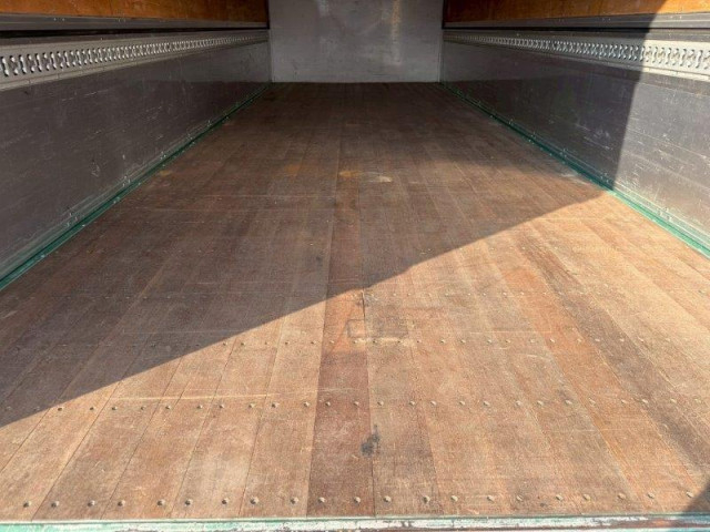 いすゞ フォワード 中型 アルミウィング 2RG-FRR90S2(96078) 10枚目