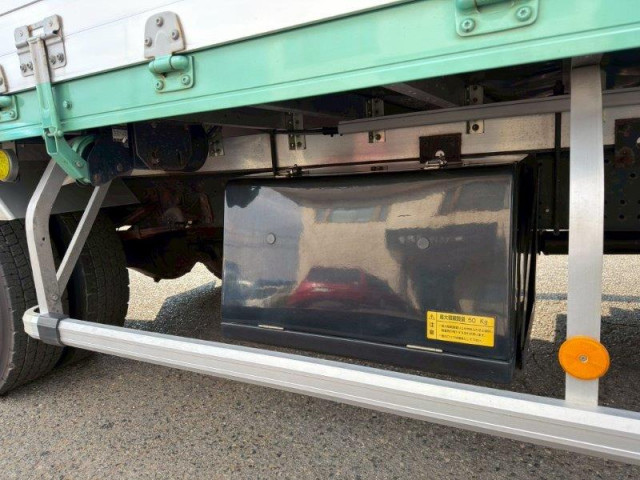 いすゞ フォワード 中型 アルミウィング 2RG-FRR90S2(96078) 18枚目