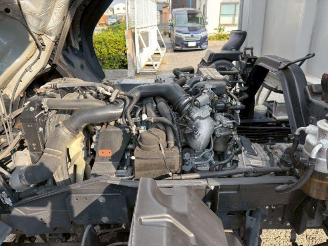 いすゞ フォワード 中型 アルミウィング 2RG-FRR90S2(96078) 19枚目