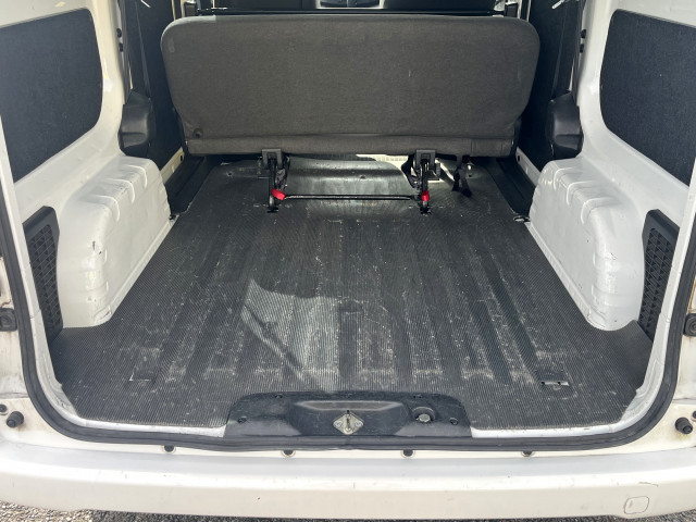 日産自動車 小型 アルミバン DBF-VM20(96080) 9枚目