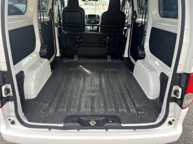 日産自動車 小型 アルミバン DBF-VM20(96080) 11枚目