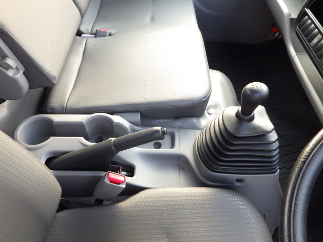 日野 デュトロ 小型 平ボディ 2RG-XZU710M(96079) 18枚目