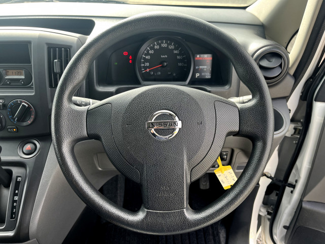 日産自動車 小型 アルミバン DBF-VM20(96080) 19枚目