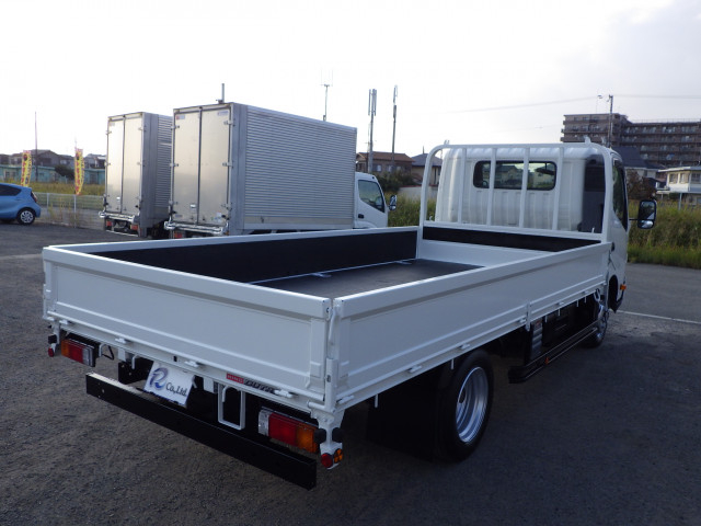 日野 デュトロ 小型 平ボディ 2RG-XZU710M(96079) 31枚目