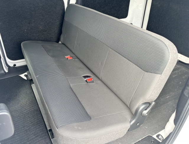 日産自動車 小型 アルミバン DBF-VM20(96080) 27枚目