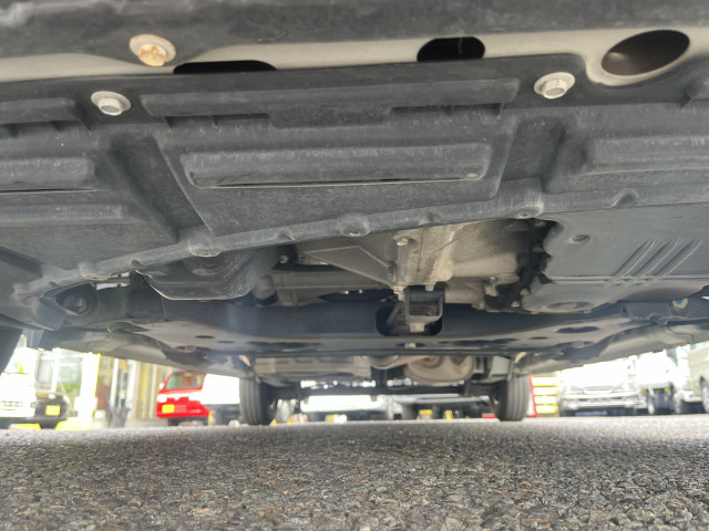 日産自動車 小型 アルミバン DBF-VM20(96080) 32枚目