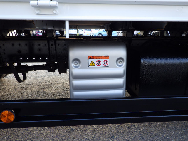 日野 デュトロ 小型 平ボディ 2RG-XZU710M(96079) 39枚目