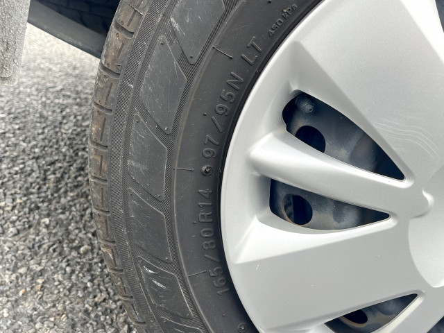 日産自動車 小型 アルミバン DBF-VM20(96080) 40枚目