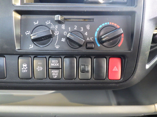 日野 デュトロ 小型 平ボディ 2RG-XZU710M(96083) 11枚目