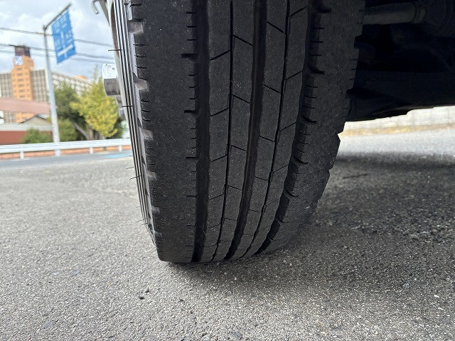 三菱ふそう キャンター 小型 平ボディ 2RG-FEA20(96081) 22枚目