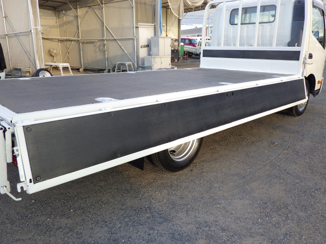 日野 デュトロ 小型 平ボディ 2RG-XZU710M(96083) 21枚目
