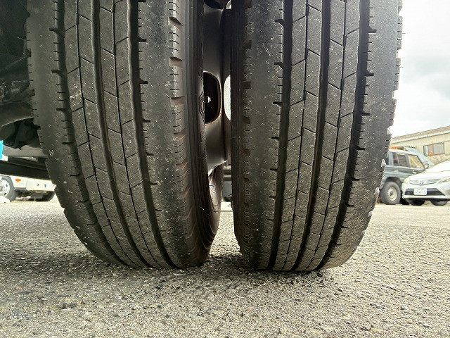 三菱ふそう キャンター 小型 平ボディ 2RG-FEA20(96081) 28枚目