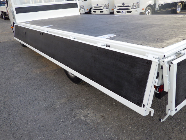 日野 デュトロ 小型 平ボディ 2RG-XZU710M(96083) 22枚目