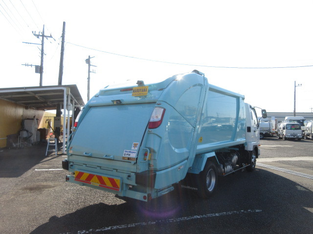 三菱ふそう ファイター 中型 塵芥車（プレス式） 2KG-FK72F(96085) 4枚目