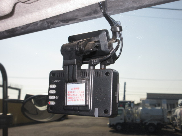 三菱ふそう ファイター 中型 塵芥車（プレス式） 2KG-FK72F(96085) 17枚目