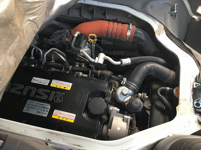 いすゞ エルフ 小型 Wキャブ 2RG-NJR88A(96086) 22枚目