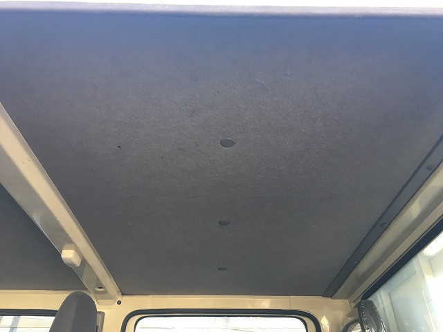 いすゞ エルフ 小型 Wキャブ 2RG-NJR88A(96086) 34枚目