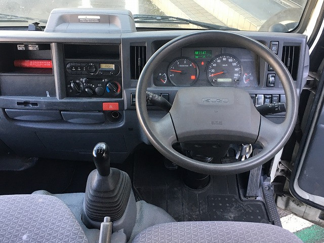 いすゞ エルフ 小型 Wキャブ 2RG-NJR88A(96086) 45枚目