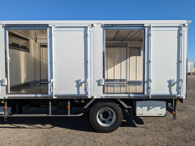 三菱ふそう キャンター 小型 冷凍冷蔵バン 2PG-FEB80(96090) 25枚目