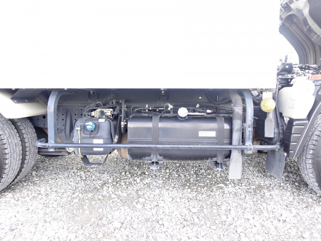 三菱ふそう キャンター 小型 冷凍冷蔵バン 2TG-FBA00(96092) 15枚目